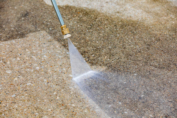 Best Sign and Awning Cleaning  in Plymouth, WI